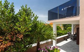 Smiljana Apartments Klimno